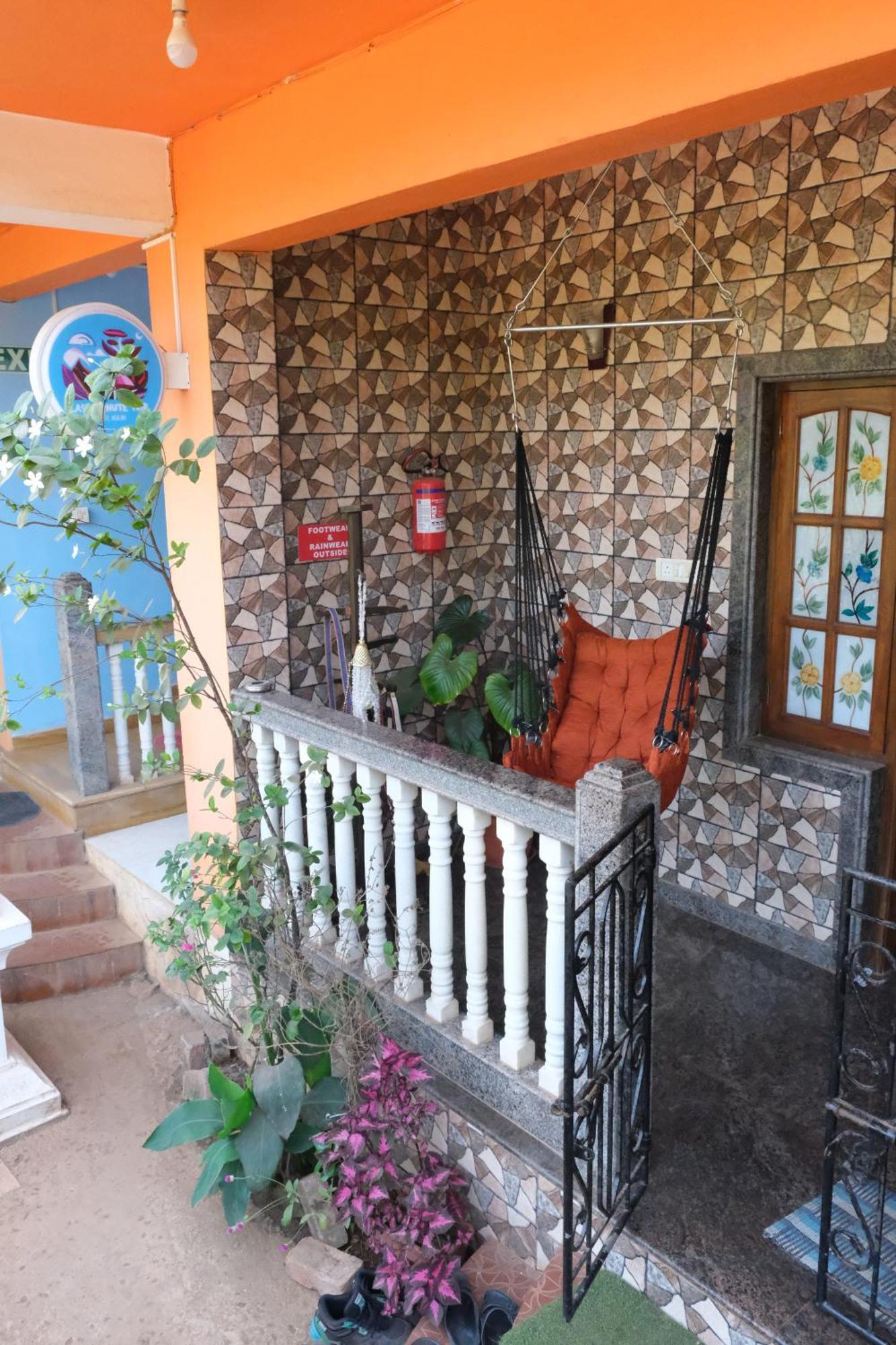 Last Minute Trip Hostel Morjim Dış mekan fotoğraf